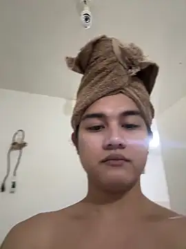 MarieLoveGlamorous online show from 02.26.25