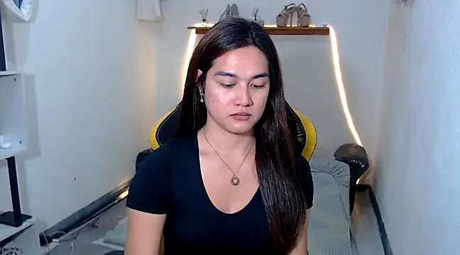 MarieLoveGlamorous online show from 03.09.25