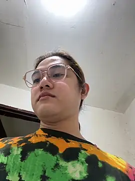 MarieLoveGlamorous online show from 11.11.25