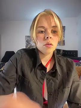 carolina16love online show from 12.16.25