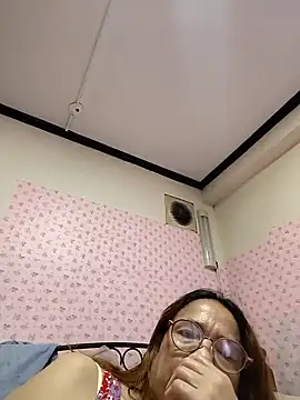 HotsexyNaughtysweetbaby online show from 11.11.25