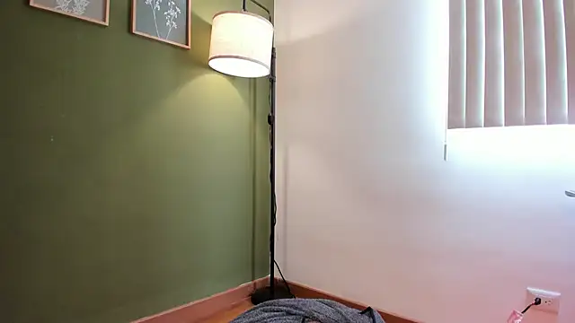 karlye 5 online show from 10.16.25