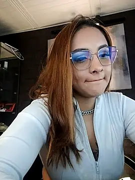 Emiily W online show from 09.12.25