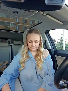 Bondgirl 013 online show from 09.12.25