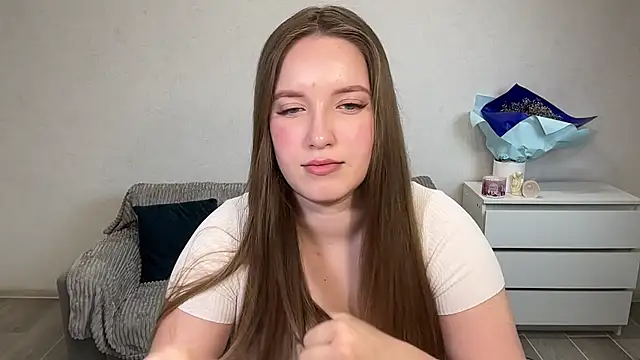 EvaMaddison online show from 02.08.26