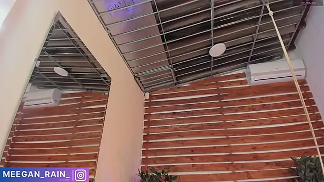  MeganRain online show from 02.16.25