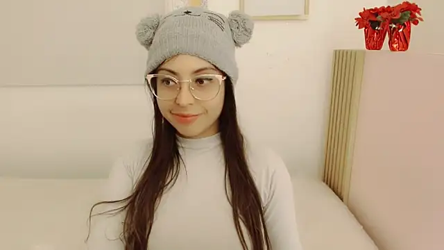 Snapshot of Elen__Sweet chatting on 12.19.25 Elen Sweet online show from 12.19.25