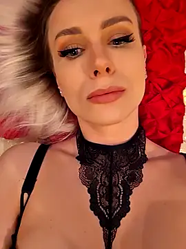 AureliaDoux online show from 04.16.26