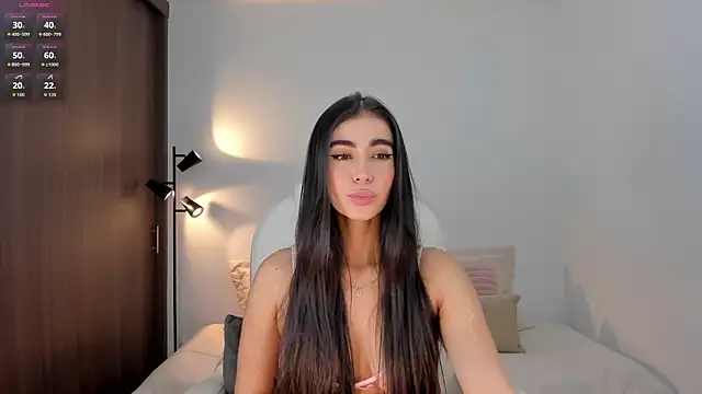 RebeccaBaxter online show from 01.12.26