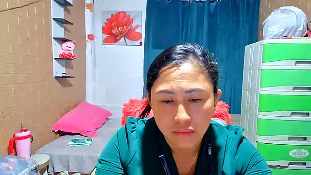 Snapshot of M_e_c_e_l chatting on 02.08.26 M e c e l online show from 02.08.26