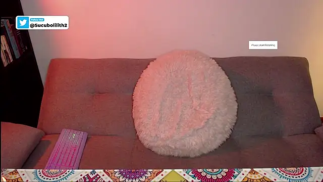 S Lilith  online show from 02.15.25