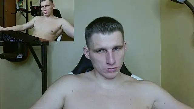 Snapshot of PoliglotJoe chatting on 12.17.24 PoliglotJoe online show from 12.17.24