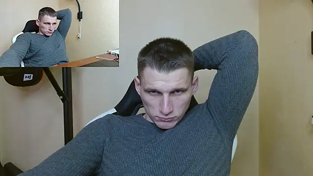 Snapshot of PoliglotJoe chatting on 01.09.25 PoliglotJoe online show from 01.09.25