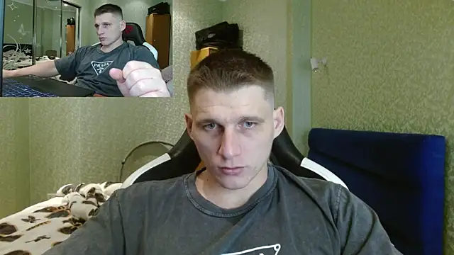 Snapshot of PoliglotJoe chatting on 01.19.25 PoliglotJoe online show from 01.19.25