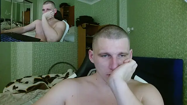 Snapshot of PoliglotJoe chatting on 01.25.25 PoliglotJoe online show from 01.25.25