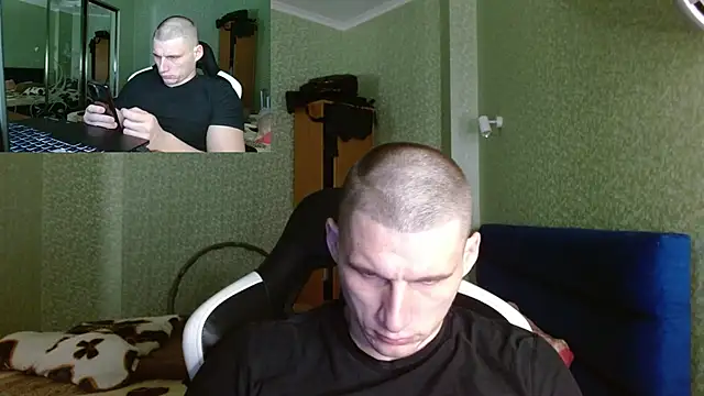 Snapshot of PoliglotJoe chatting on 01.26.25 PoliglotJoe online show from 01.26.25