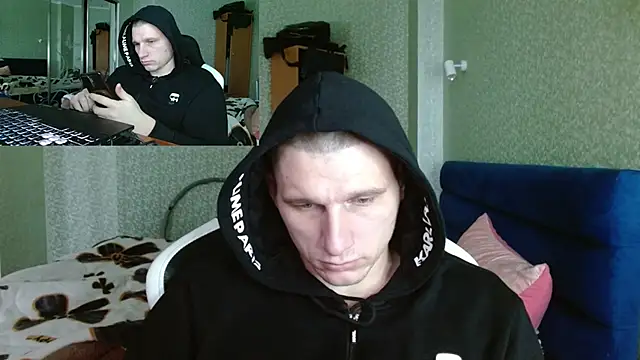 Snapshot of PoliglotJoe chatting on 01.27.25 PoliglotJoe online show from 01.27.25