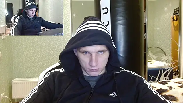 Snapshot of PoliglotJoe chatting on 01.29.25 PoliglotJoe online show from 01.29.25