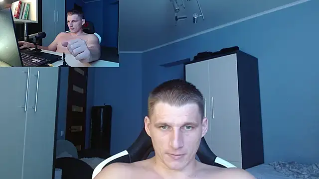 Snapshot of PoliglotJoe chatting on 09.17.25 PoliglotJoe online show from 09.17.25
