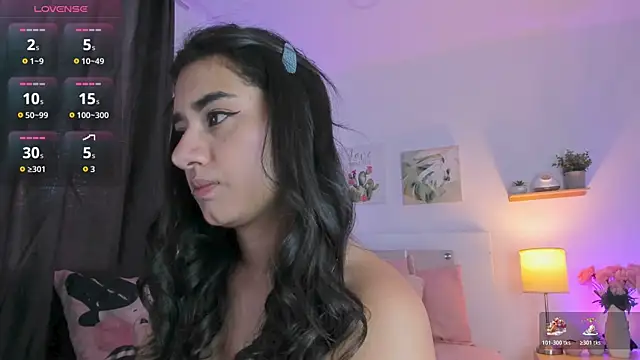 annadu011 online show from 11.25.25