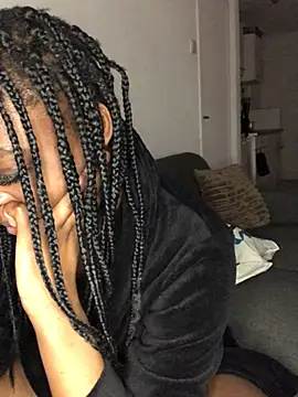 Snapshot of Ebonygirlx chatting on 02.16.25 Ebonygirlx online show from 02.16.25