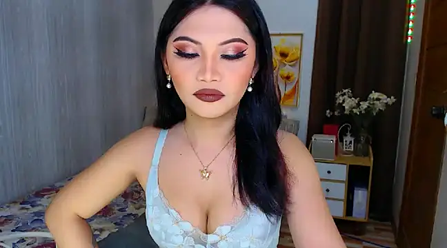 xXCathyJennerXx online show from 02.13.25