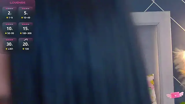 EmyLaveau online show from 10.02.25