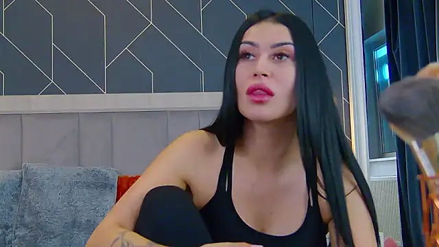 EmyLaveau online show from 02.25.26