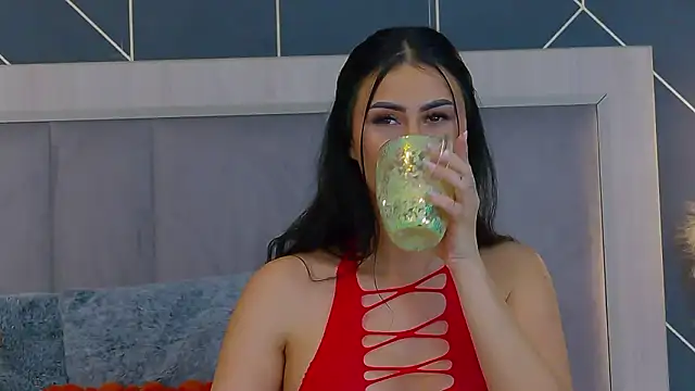 EmyLaveau online show from 03.03.26