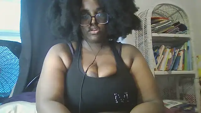Snapshot of MissCC99 chatting on 06.18.26 MissCC99 online show from 06.18.26