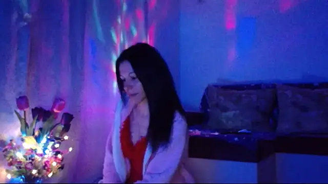 ElysaSun online show from 03.04.25