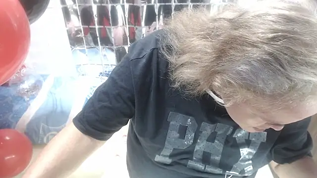 selenax2023 online show from 03.19.26