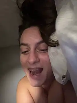 indierotic online show from 03.02.25