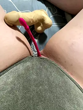 katcclovea online show from 11.30.25