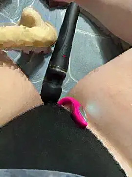 katcclovea online show from 04.12.26