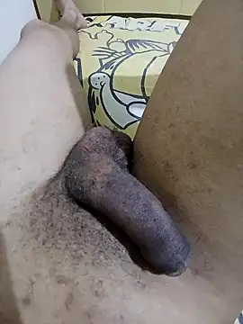 Snapshot of JamesQuaresma chatting on 02.14.25 JamesQuaresma online show from 02.14.25