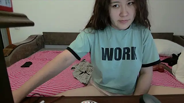 Riz girl online show from 09.28.25