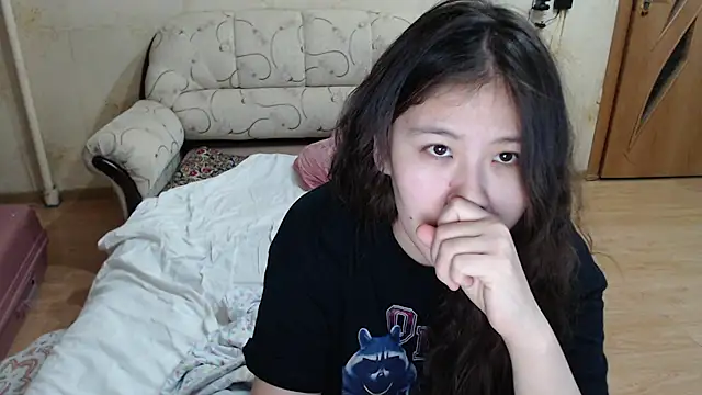 Riz girl online show from 03.17.26