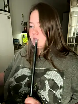 Snapshot of remirann_ chatting on 12.06.24 remirann online show from 12.06.24