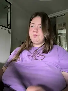 Snapshot of remirann_ chatting on 01.02.25 remirann online show from 01.02.25