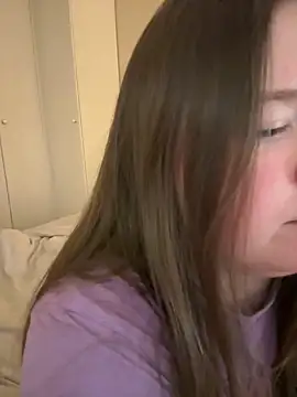 Snapshot of remirann_ chatting on 01.07.25 remirann online show from 01.07.25