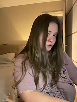 Snapshot of remirann_ chatting on 01.31.25 remirann online show from 01.31.25