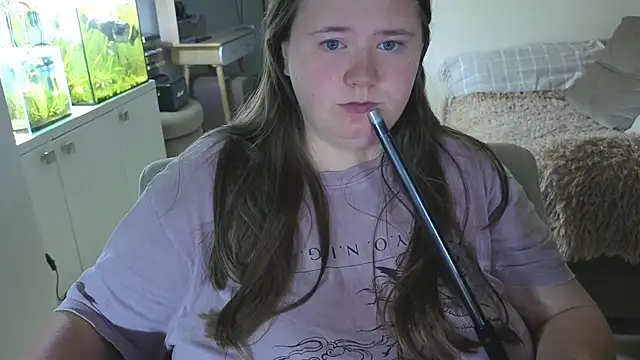 Snapshot of remirann_ chatting on 11.03.25 remirann online show from 11.03.25