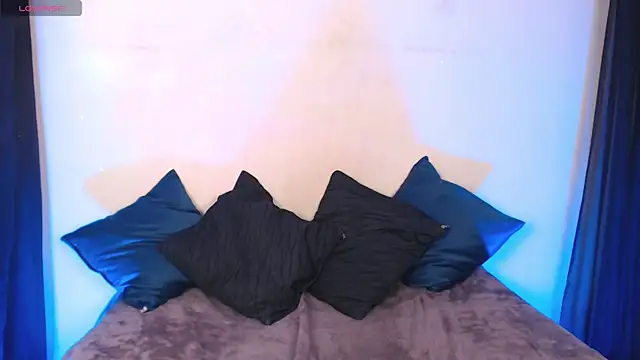 Agatha Tenebris online show from 03.04.25