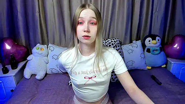 LilyStarlight online show from 02.14.25