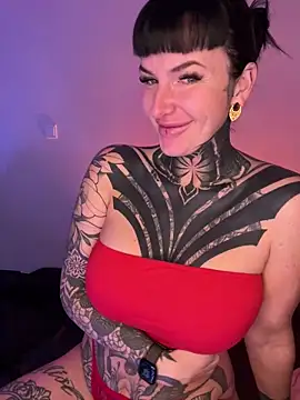 InkedBiitch online show from 12.14.24