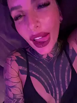 InkedBiitch online show from 09.16.25