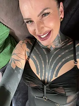 InkedBiitch online show from 06.08.26