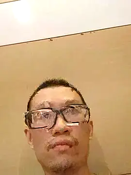 Exposedsian online show from 09.26.25