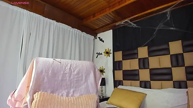 BarbieKano online show from 11.06.25